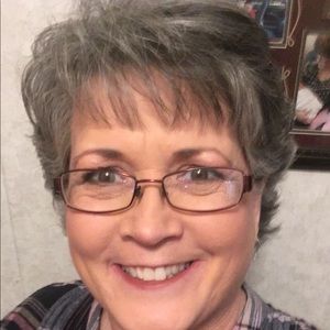 Meet your Posher, Michele